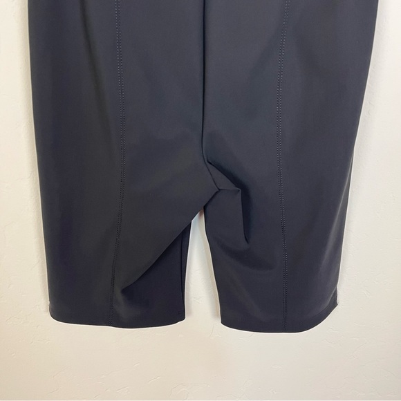 Theory Solid Bike Shorts in Black - Picture 6 of 9